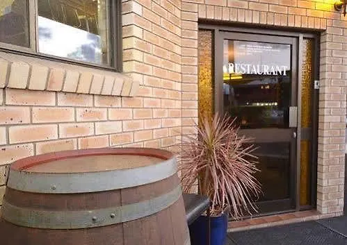 Biloela Centre Motel & Grevillea Steakhouse & Bar Hotel