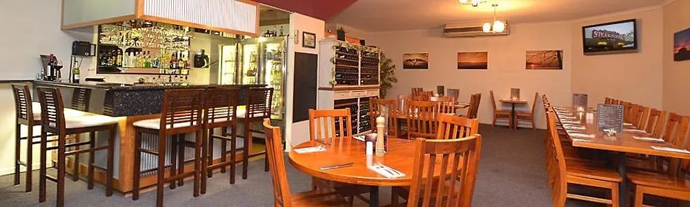 Hotel Biloela Centre Motel & Grevillea Steakhouse & Bar